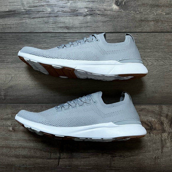 BNWT — APL Women’s TechLoom Breeze Sneakers — Size 10 - Picture 5 of 7